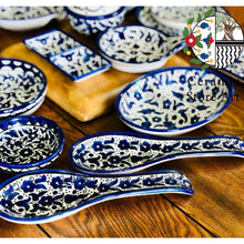 Load image into Gallery viewer, Ceramic Serving Rest Spoon